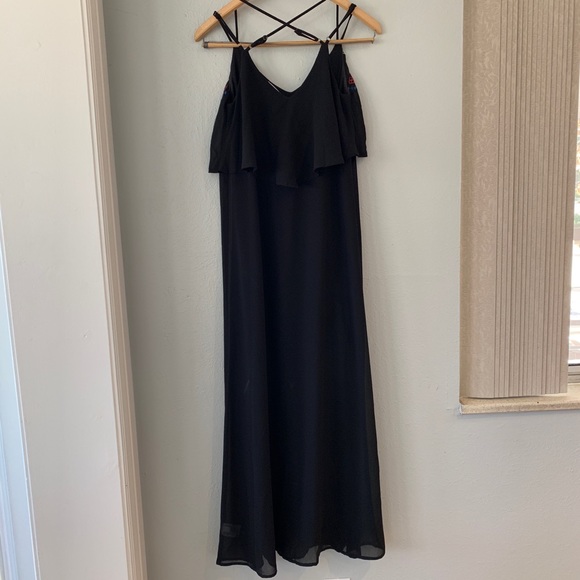 Front Ruffle Embroidered Dress - Picture 7 of 7